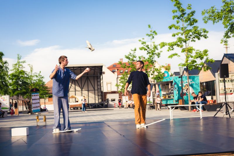 Identitate de brand pentru Banca Transilvania, in cadrul Festivalului International de Teatru FITS Sibiu 2019